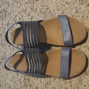 Sketchers sandals